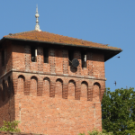 La Torre nord del Castello di Casalgrasso - Foto M. Ferri